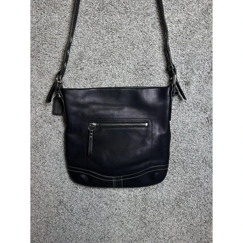 Coach Y2K Era Black Leather Shoulder Bag Purse F10938 Contrast Stitch EUC